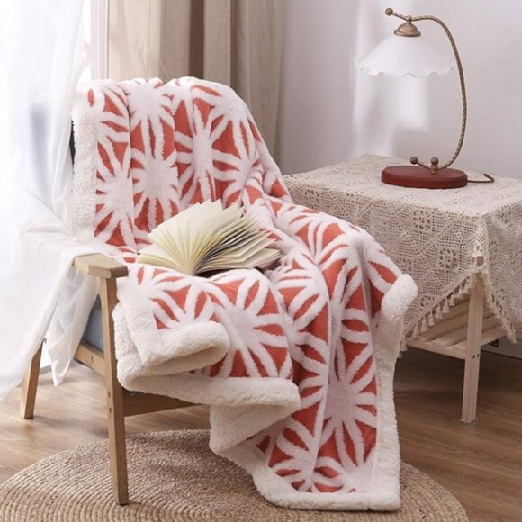 Fall Sherpa Fleece Blanket Throw Blanket Coral 51"x63" Throw Blanket - Picture 1 of 6